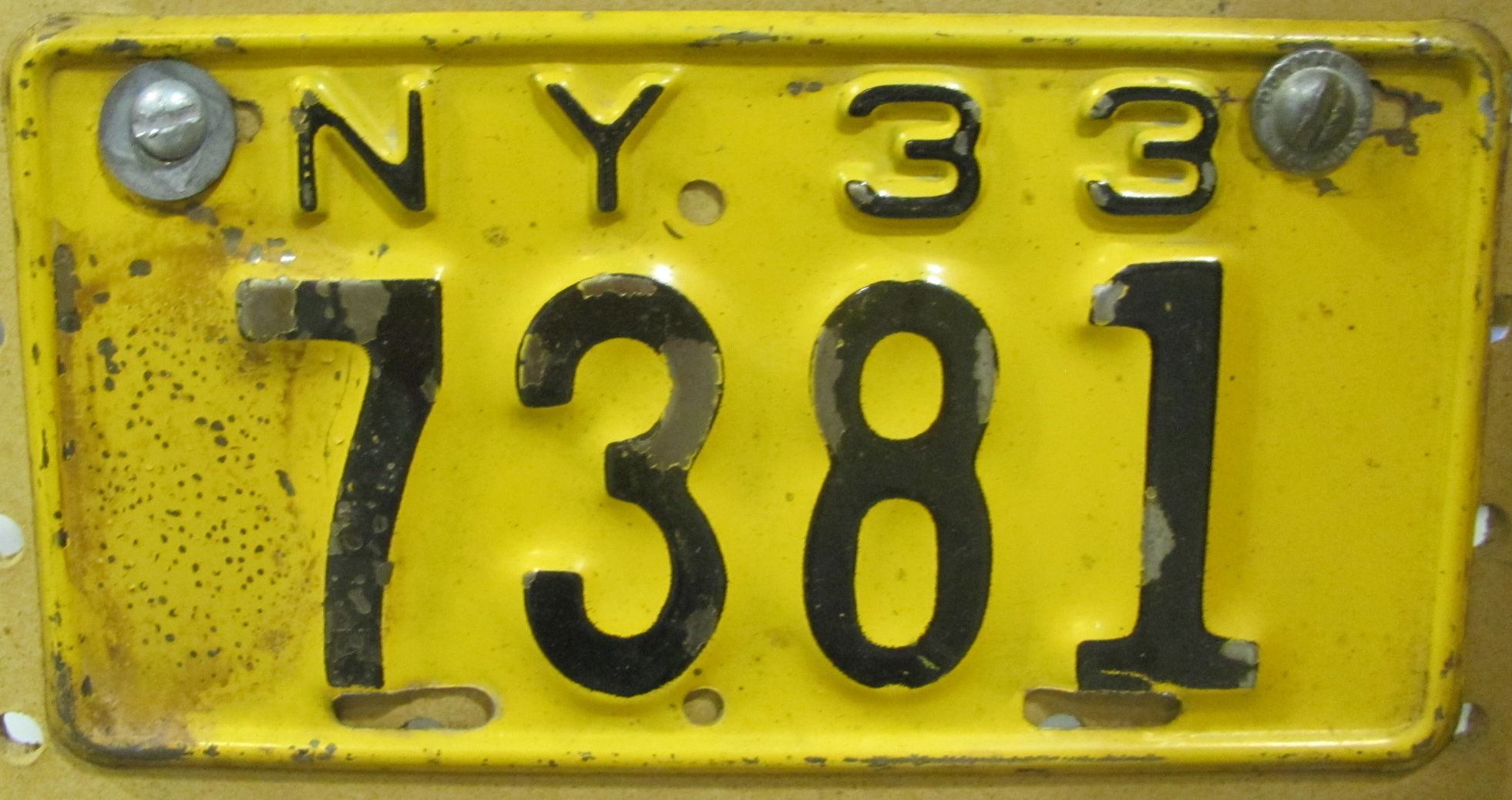 New York license plate image