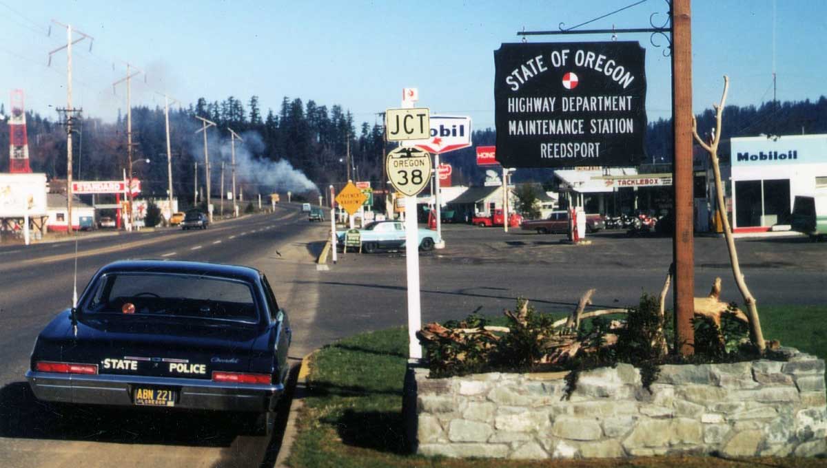 Oregon  police truck