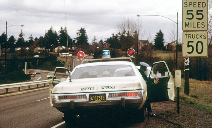 Oregon  police license plate image