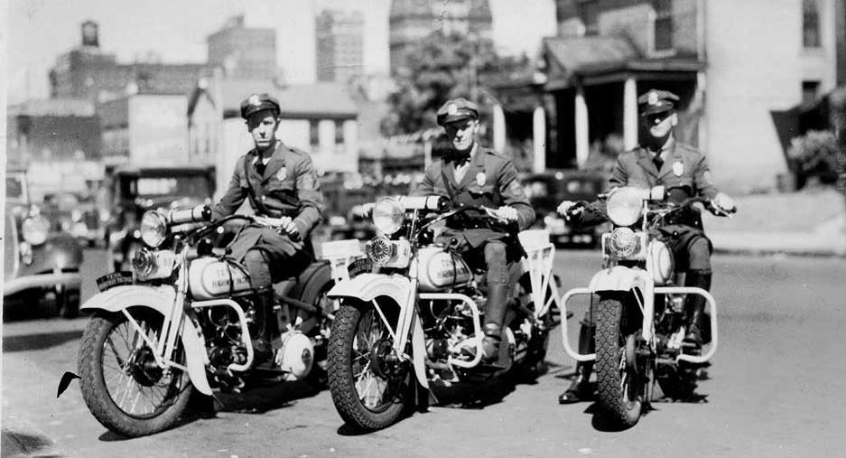 Tennessee  police motorcycles and officesr