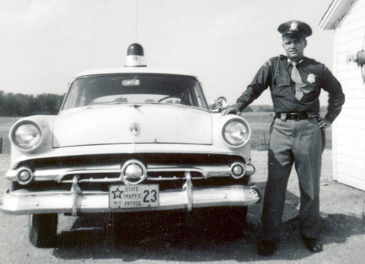 Wisconsin  police license plate image