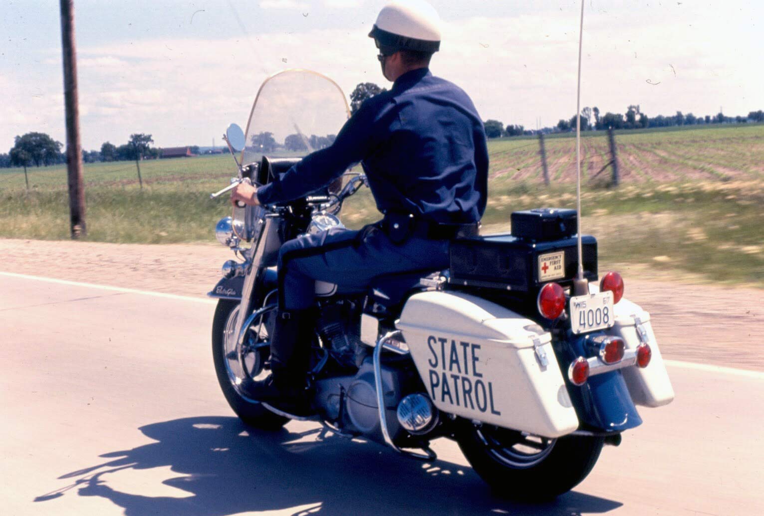 Wisconsin  police license plate image