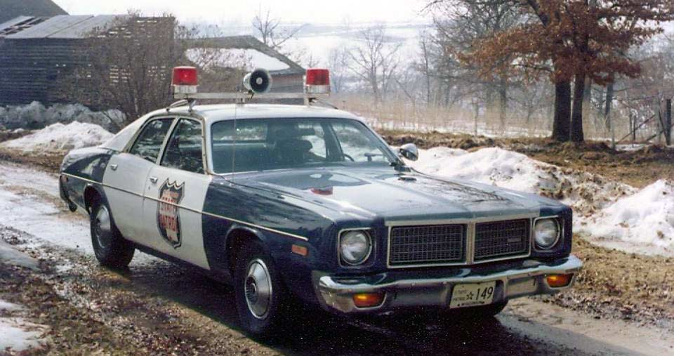 Wisconsin  police license plate image