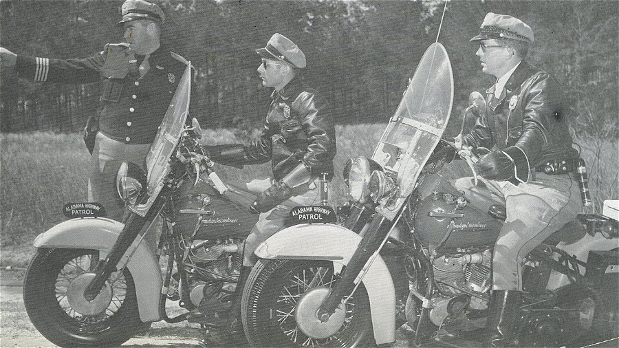 Alabama 1937 picture of police officers and motorcycles