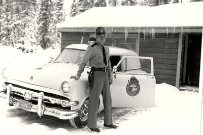 Alaska police officers picture