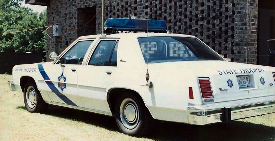 Arkansas police car image