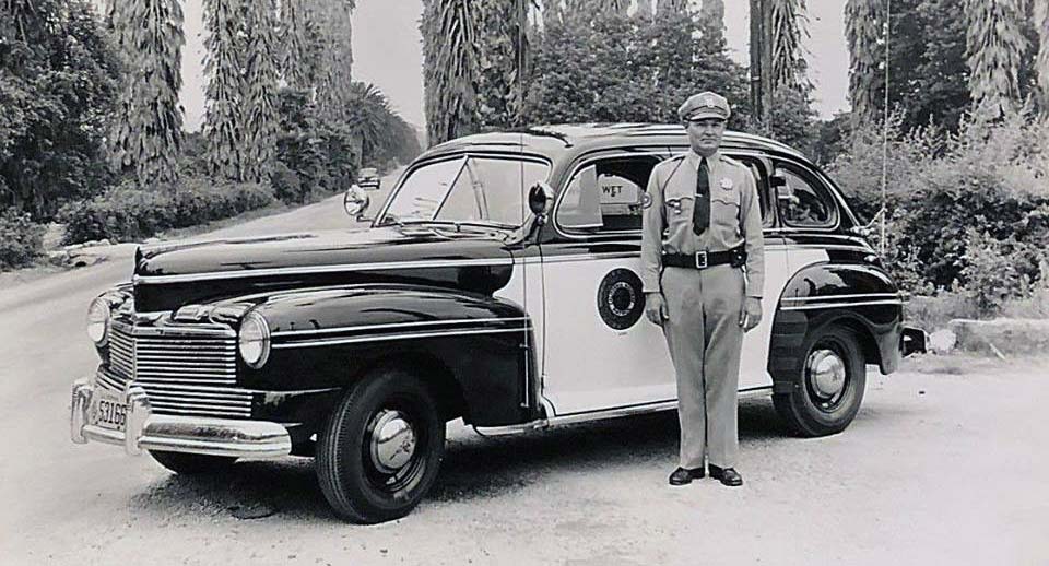 California police car image