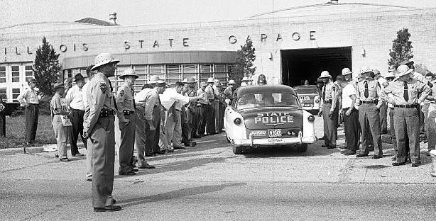 Illinois state police car