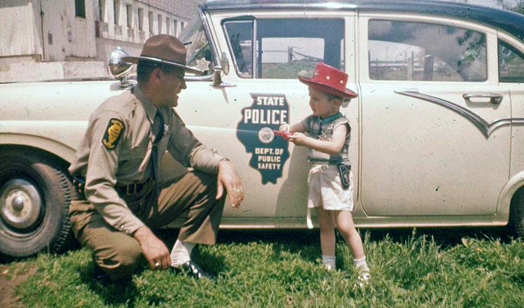 Illinois state police car