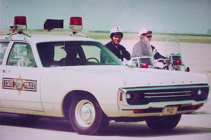 Illinois state police car