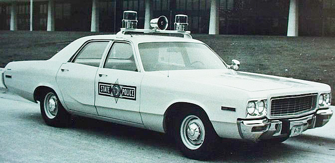 Illinois state police car