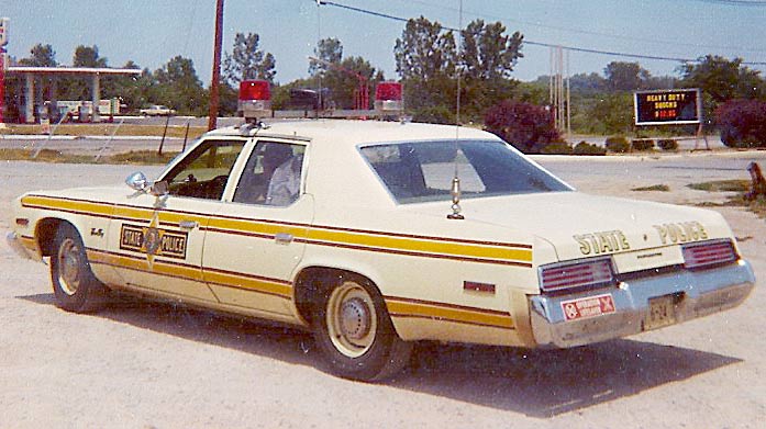 Illinois state police car