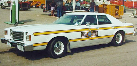 Illinois state police car