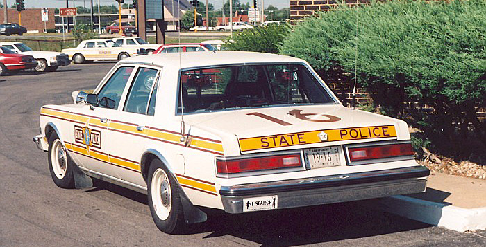 Illinois state police car