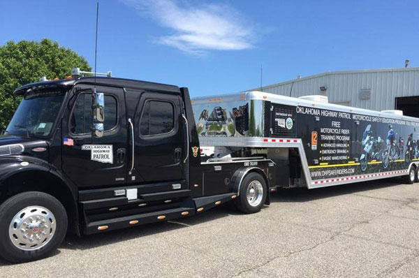 Oklahoma police truck image