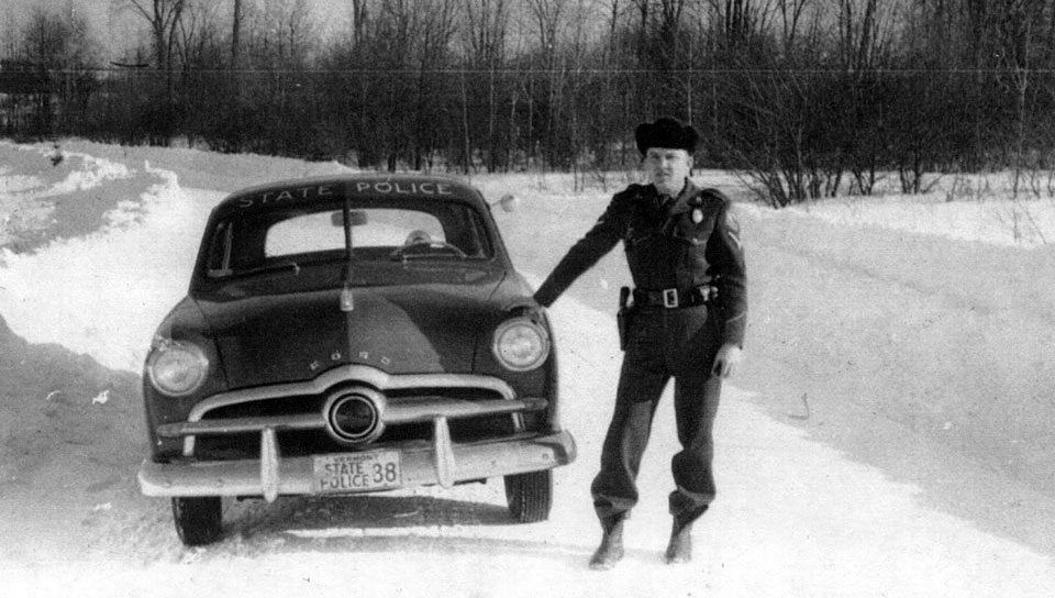 Vermont  police license plate image